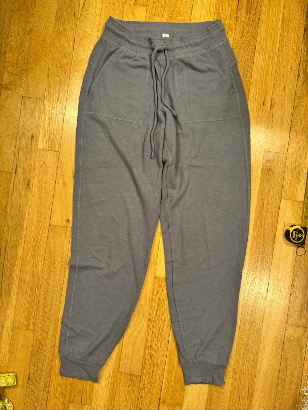 ALO Yoga Gray Drawstring Jogger Track Pants